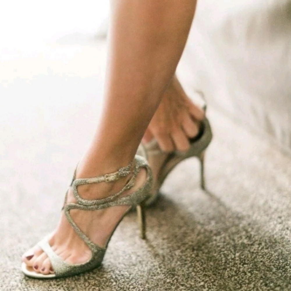 JIMMY CHOO LANCE 34.50/US 4